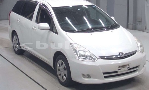 Buy Used Toyota Wish White Car in Suva in Central Buy Used Toyota Wish White Car in Suva in Central