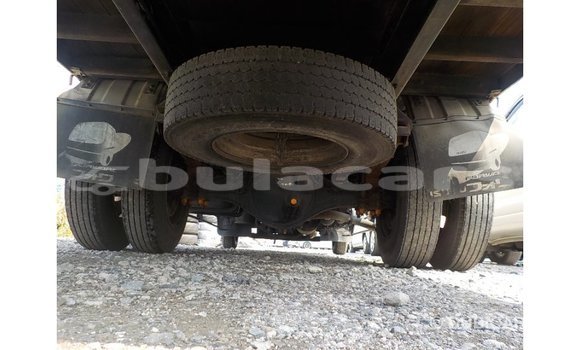 Acheter Import Voiture Isuzu Rodeo Blanc à Import - Dubai, Central Acheter Import Voiture Isuzu Rodeo Blanc à Import - Dubai, Central