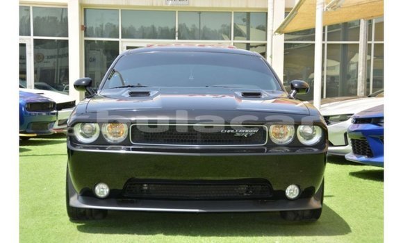 Acheter Import Voiture Dodge Challenger Noir à Import - Dubai, Central Acheter Import Voiture Dodge Challenger Noir à Import - Dubai, Central