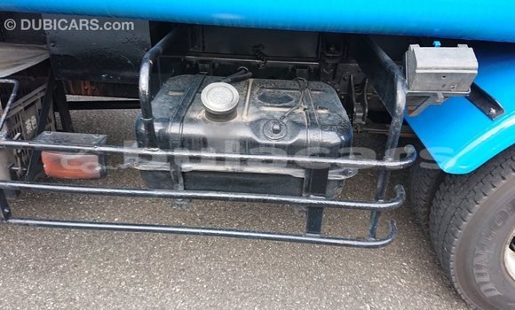 Acheter Import Voiture Mitsubishi i Bleu à Import - Dubai, Central Acheter Import Voiture Mitsubishi i Bleu à Import - Dubai, Central