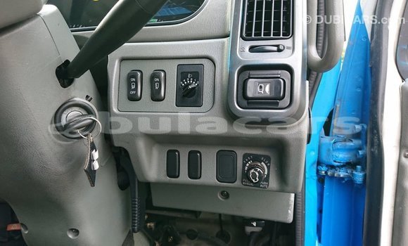 Acheter Import Voiture Mitsubishi i Bleu à Import - Dubai, Central Acheter Import Voiture Mitsubishi i Bleu à Import - Dubai, Central