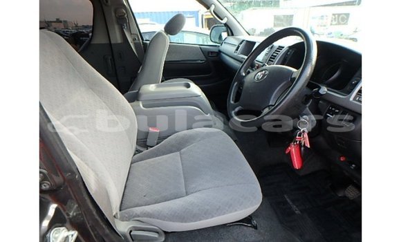 Acheter Import Voiture Toyota Hiace Gris à Import - Dubai, Central Acheter Import Voiture Toyota Hiace Gris à Import - Dubai, Central