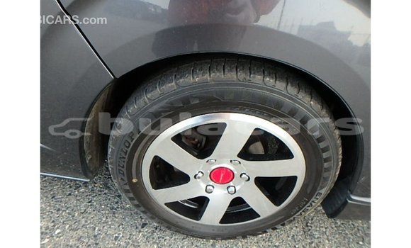 Acheter Import Voiture Toyota Hiace Gris à Import - Dubai, Central Acheter Import Voiture Toyota Hiace Gris à Import - Dubai, Central