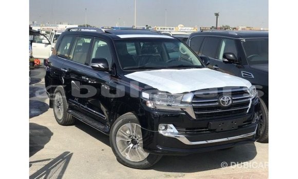 Acheter Import Voiture Toyota Land Cruiser Noir à Import - Dubai, Central Acheter Import Voiture Toyota Land Cruiser Noir à Import - Dubai, Central