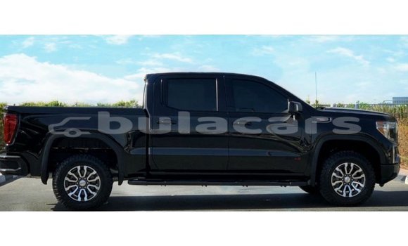 Buy Import GMC Sierra Black Car in Import - Dubai in Central Buy Import GMC Sierra Black Car in Import - Dubai in Central