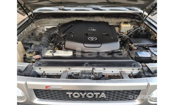 Buy Import Toyota FJ Cruiser Grey Car in Import - Dubai in Central Buy Import Toyota FJ Cruiser Grey Car in Import - Dubai in Central