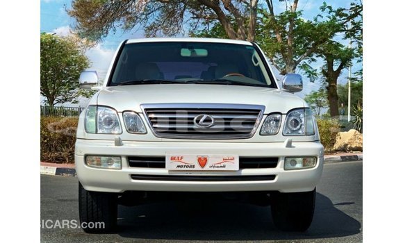 Buy Import Lexus LX White Car in Import - Dubai in Central Buy Import Lexus LX White Car in Import - Dubai in Central