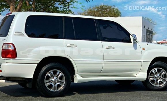 Buy Import Lexus LX White Car in Import - Dubai in Central Buy Import Lexus LX White Car in Import - Dubai in Central