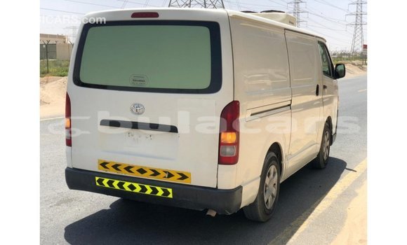 Buy Import Toyota Hiace White Car in Import - Dubai in Central Buy Import Toyota Hiace White Car in Import - Dubai in Central