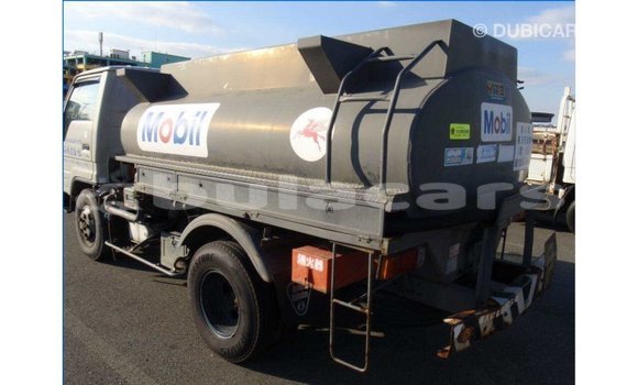 Acheter Import Voiture Toyota Dyna Gris à Import - Dubai, Central Acheter Import Voiture Toyota Dyna Gris à Import - Dubai, Central