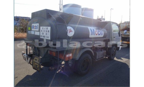 Acheter Import Voiture Toyota Dyna Gris à Import - Dubai, Central Acheter Import Voiture Toyota Dyna Gris à Import - Dubai, Central