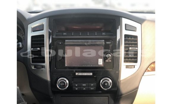 Buy Import Mitsubishi Pajero Black Car in Import - Dubai in Central Buy Import Mitsubishi Pajero Black Car in Import - Dubai in Central