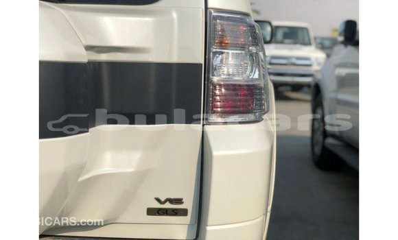 Buy Import Mitsubishi Pajero Black Car in Import - Dubai in Central Buy Import Mitsubishi Pajero Black Car in Import - Dubai in Central