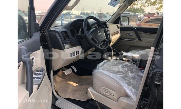 Buy Import Mitsubishi Pajero Black Car in Import - Dubai in Central Buy Import Mitsubishi Pajero Black Car in Import - Dubai in Central