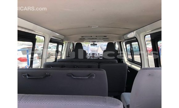 Buy Import Toyota Hiace White Car in Import - Dubai in Central Buy Import Toyota Hiace White Car in Import - Dubai in Central