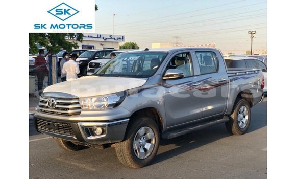 Acheter Import Voiture Toyota Hilux Gris à Import - Dubai, Central