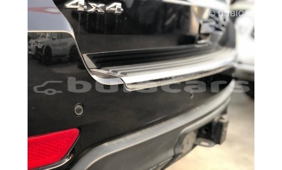 Buy Import Jeep Grand Cherokee Black Car in Import - Dubai in Central Buy Import Jeep Grand Cherokee Black Car in Import - Dubai in Central