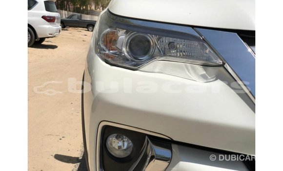 Buy Import Toyota Fortuner White Car in Import - Dubai in Central Buy Import Toyota Fortuner White Car in Import - Dubai in Central