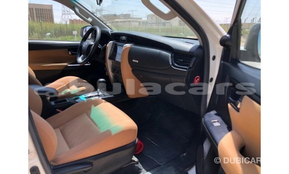 Buy Import Toyota Fortuner White Car in Import - Dubai in Central Buy Import Toyota Fortuner White Car in Import - Dubai in Central
