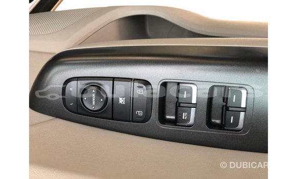 Buy Import Kia Sportage Grey Car in Import - Dubai in Central Buy Import Kia Sportage Grey Car in Import - Dubai in Central