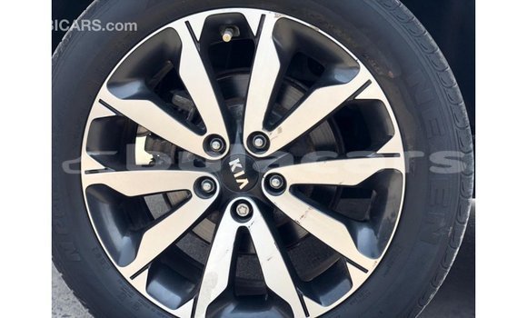 Buy Import Kia Sportage Grey Car in Import - Dubai in Central Buy Import Kia Sportage Grey Car in Import - Dubai in Central