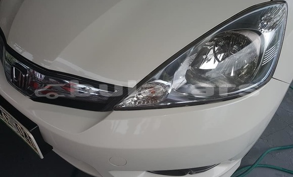 Acheter Occasion Voiture Honda Shuttle Blanc à Nadi, Western Acheter Occasion Voiture Honda Shuttle Blanc à Nadi, Western