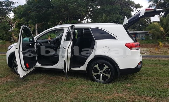 Acheter Occasion Voiture Kia Sorento Blanc à Nadi, Western Acheter Occasion Voiture Kia Sorento Blanc à Nadi, Western