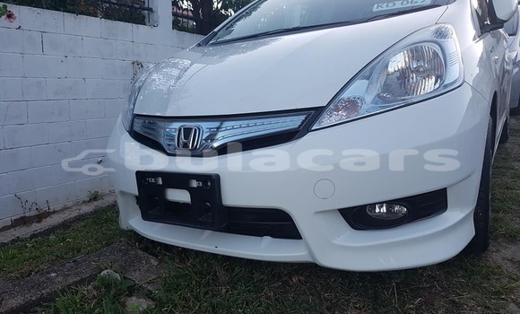 Acheter Occasion Voiture Honda Fit Shuttle Blanc à Nadi, Western Acheter Occasion Voiture Honda Fit Shuttle Blanc à Nadi, Western