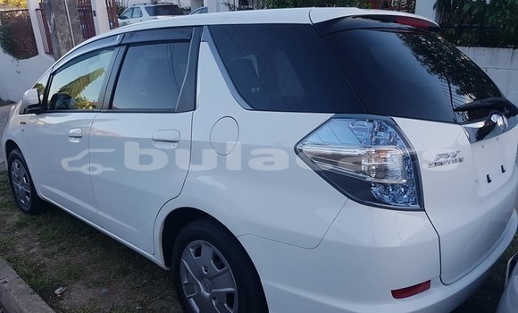 Acheter Occasion Voiture Honda Fit Shuttle Blanc à Nadi, Western Acheter Occasion Voiture Honda Fit Shuttle Blanc à Nadi, Western