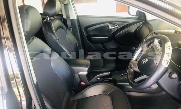 Acheter Occasion Voiture Hyundai Tucson Noir à Nadi, Western Acheter Occasion Voiture Hyundai Tucson Noir à Nadi, Western
