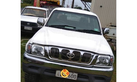 Acheter Occasion Voiture Toyota Hilux Blanc à Nadi, Western