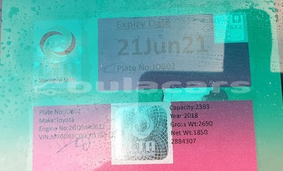 Buy Used Toyota Hilux White Car in Suva in Central Buy Used Toyota Hilux White Car in Suva in Central