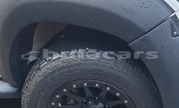 Buy Used Toyota Hilux White Car in Suva in Central Buy Used Toyota Hilux White Car in Suva in Central