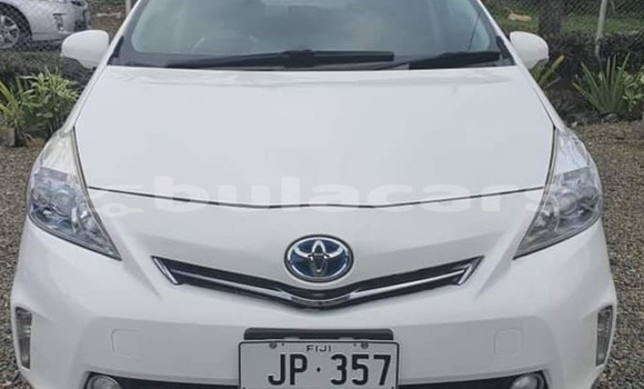 Buy Used Toyota Alphard White Car in Suva in Central Buy Used Toyota Alphard White Car in Suva in Central