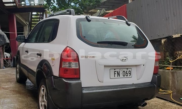 Buy Used Hyundai Tucson White Car in Suva in Central Buy Used Hyundai Tucson White Car in Suva in Central