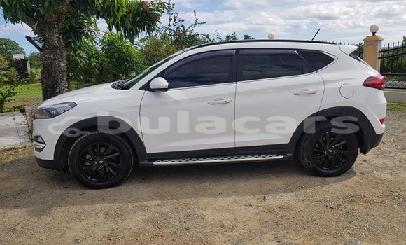 Buy Used Hyundai Tucson White Car in Nadi in Western Buy Used Hyundai Tucson White Car in Nadi in Western