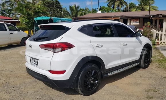 Buy Used Hyundai Tucson White Car in Nadi in Western Buy Used Hyundai Tucson White Car in Nadi in Western