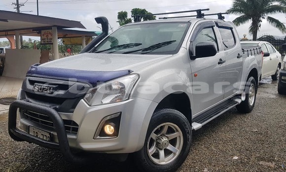 Buy Used Isuzu D–MAX Silver Car in Suva in Central Buy Used Isuzu D–MAX Silver Car in Suva in Central
