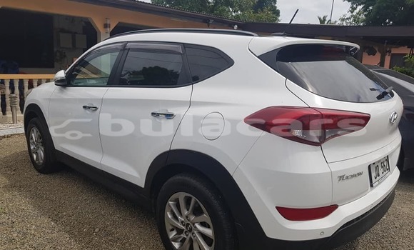 Buy Used Hyundai Tucson White Car in Suva in Central Buy Used Hyundai Tucson White Car in Suva in Central