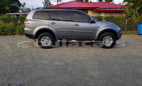 Buy Used Mitsubishi Nativa Black Car in Suva in Central Buy Used Mitsubishi Nativa Black Car in Suva in Central