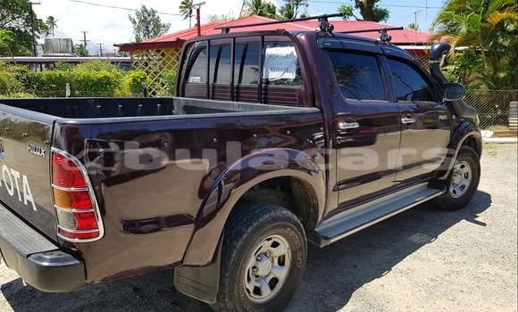 Buy Used Toyota Hilux Brown Car in Suva in Central Buy Used Toyota Hilux Brown Car in Suva in Central