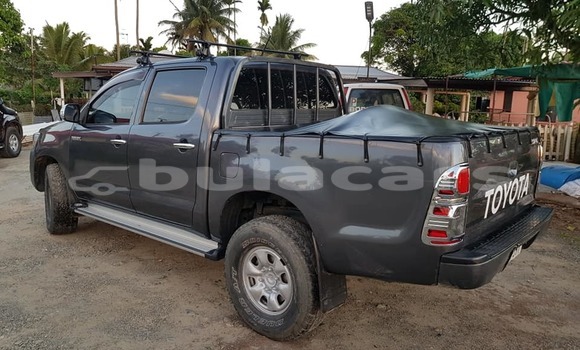 Buy Used Toyota Hilux Grey Car in Suva in Central Buy Used Toyota Hilux Grey Car in Suva in Central