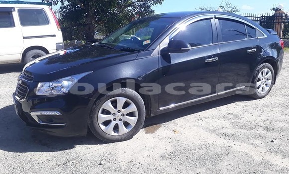 Buy Used Chevrolet Cruze Blue Car in Suva in Central