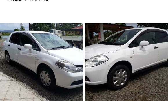 Buy Used Nissan Tiida White Car in Pacific Harbour in Central