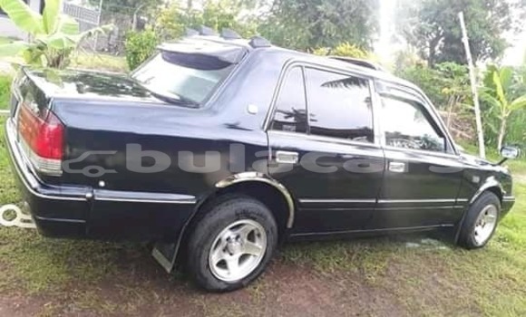 Acheter Occasion Voiture Toyota Crown Noir à Suva, Central Acheter Occasion Voiture Toyota Crown Noir à Suva, Central