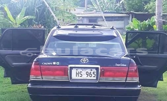 Acheter Occasion Voiture Toyota Crown Noir à Suva, Central Acheter Occasion Voiture Toyota Crown Noir à Suva, Central