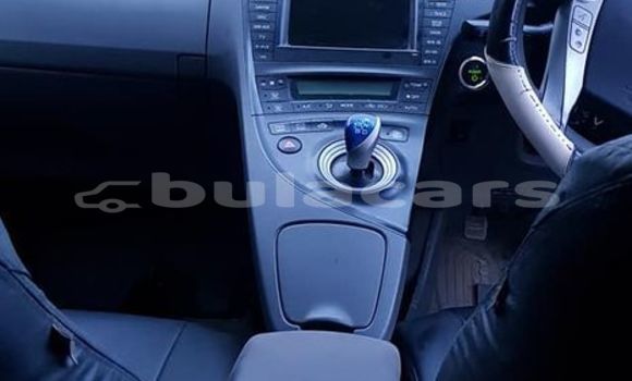 Acheter Occasion Voiture Toyota Prius Blanc à Suva, Central Acheter Occasion Voiture Toyota Prius Blanc à Suva, Central