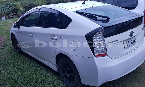 Acheter Occasion Voiture Toyota Prius Blanc à Suva, Central Acheter Occasion Voiture Toyota Prius Blanc à Suva, Central