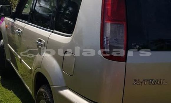 Acheter Occasion Voiture Nissan X–Trail Beige à Suva, Central Acheter Occasion Voiture Nissan X–Trail Beige à Suva, Central