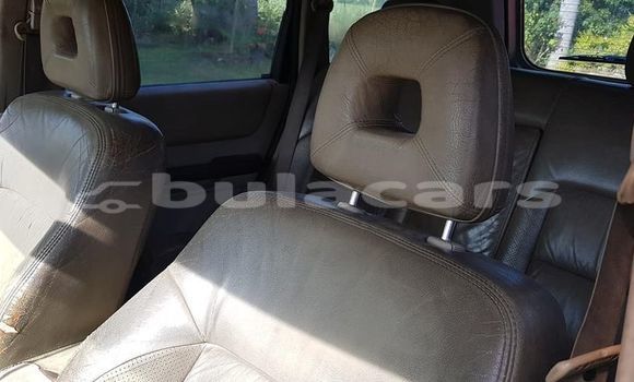 Acheter Occasion Voiture Nissan X–Trail Beige à Suva, Central Acheter Occasion Voiture Nissan X–Trail Beige à Suva, Central